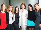Le vincitrici del Premio L'Or�al UNESCO 2013 con Giorgina Gallo, Presidente e AD di L'Or�al Italia. Da sinistra: Elena Bitocchi, Chiara Cantini, Serena Rubina Baglio, Giorgina Gallo, Valentina Pirro e Valentina Martena
