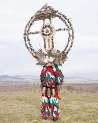 ATTUALITÀ Uomo selvaggio, ma quanto mi assomigli ATTUALITÀ Uomo selvaggio, ma quanto mi assomigli