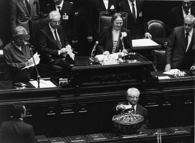 1979 - Nilde Jotti è la prima donna presidente della Camera dei deputati 1979 - Nilde Jotti è la prima donna presidente della Camera dei deputati
