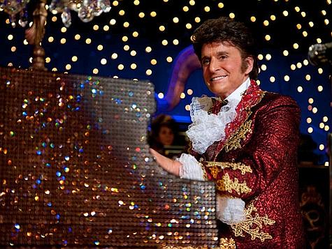 Liberace e Michael Douglas: divi a confronto
